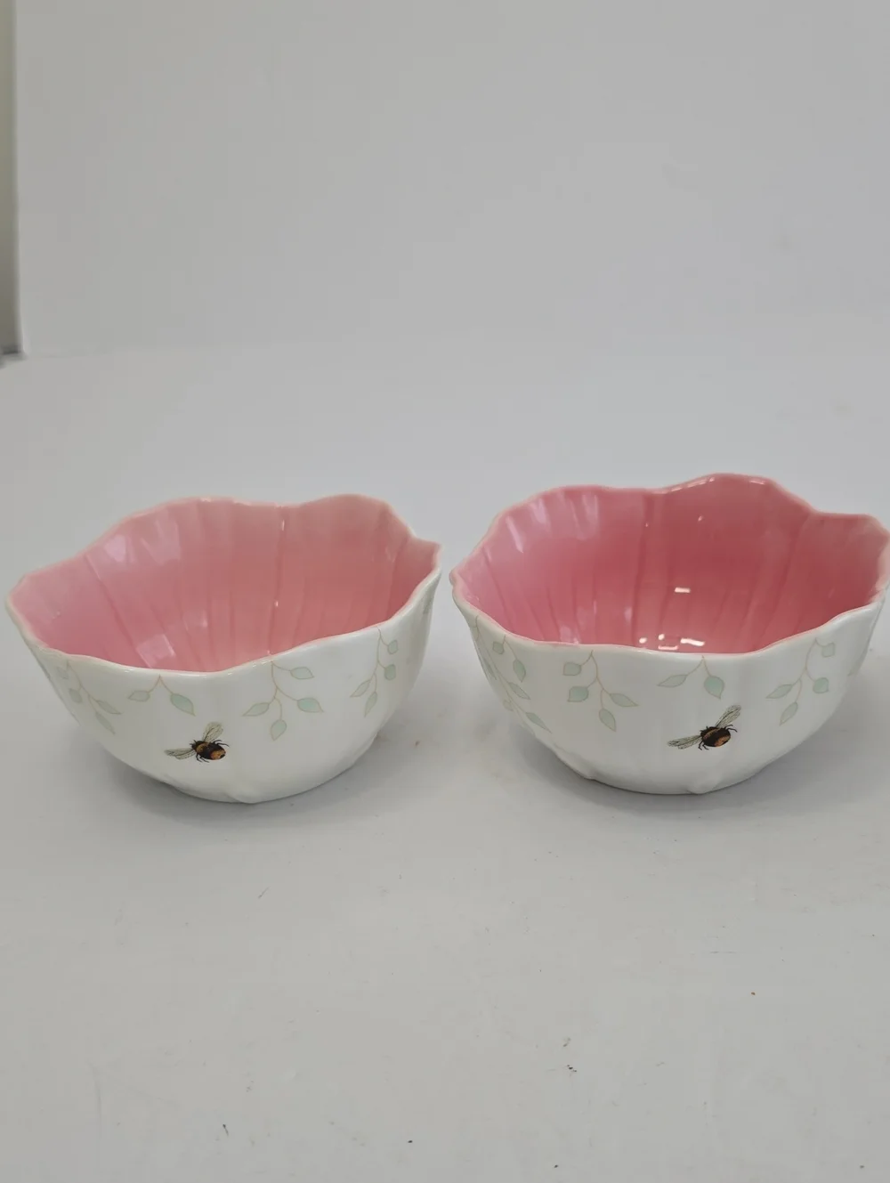 Lenox Set Of 4 Butterfly Meadow Bee Porcelain Dessert Bowls Floral Shaped